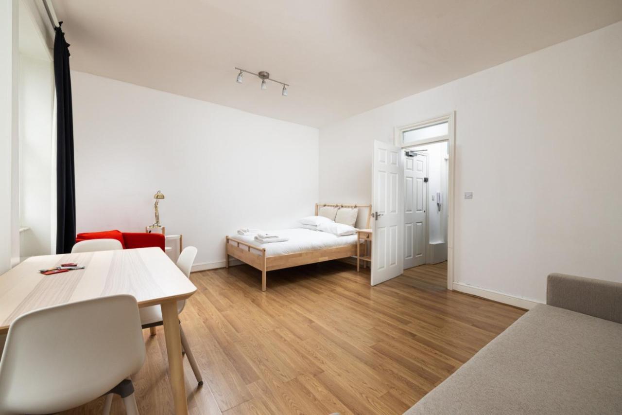 Mornington Crescent Apartment London Bagian luar foto
