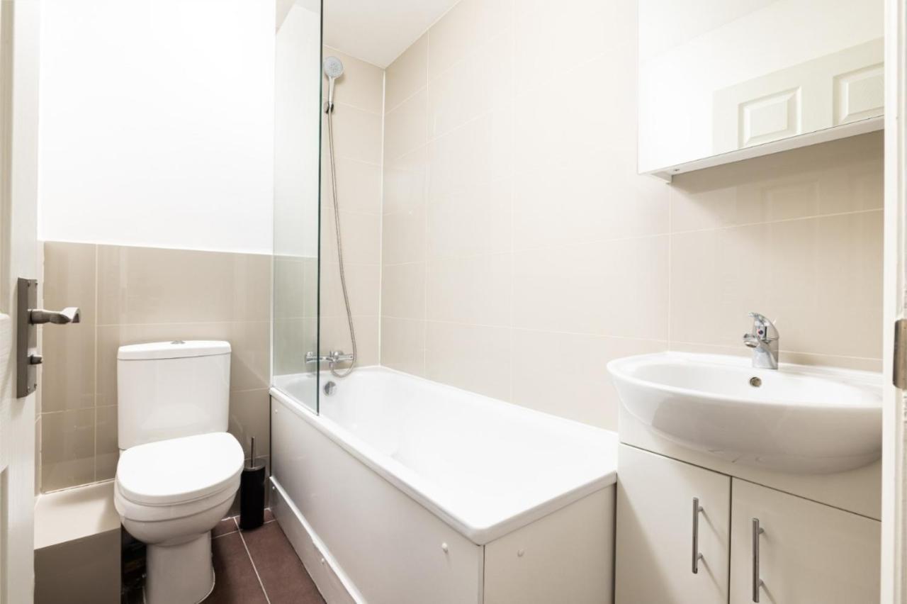 Mornington Crescent Apartment London Bagian luar foto
