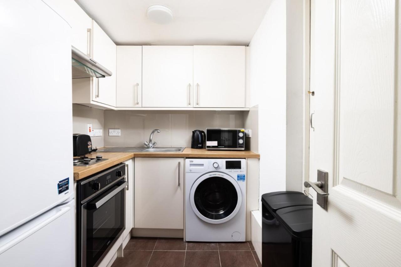 Mornington Crescent Apartment London Bagian luar foto