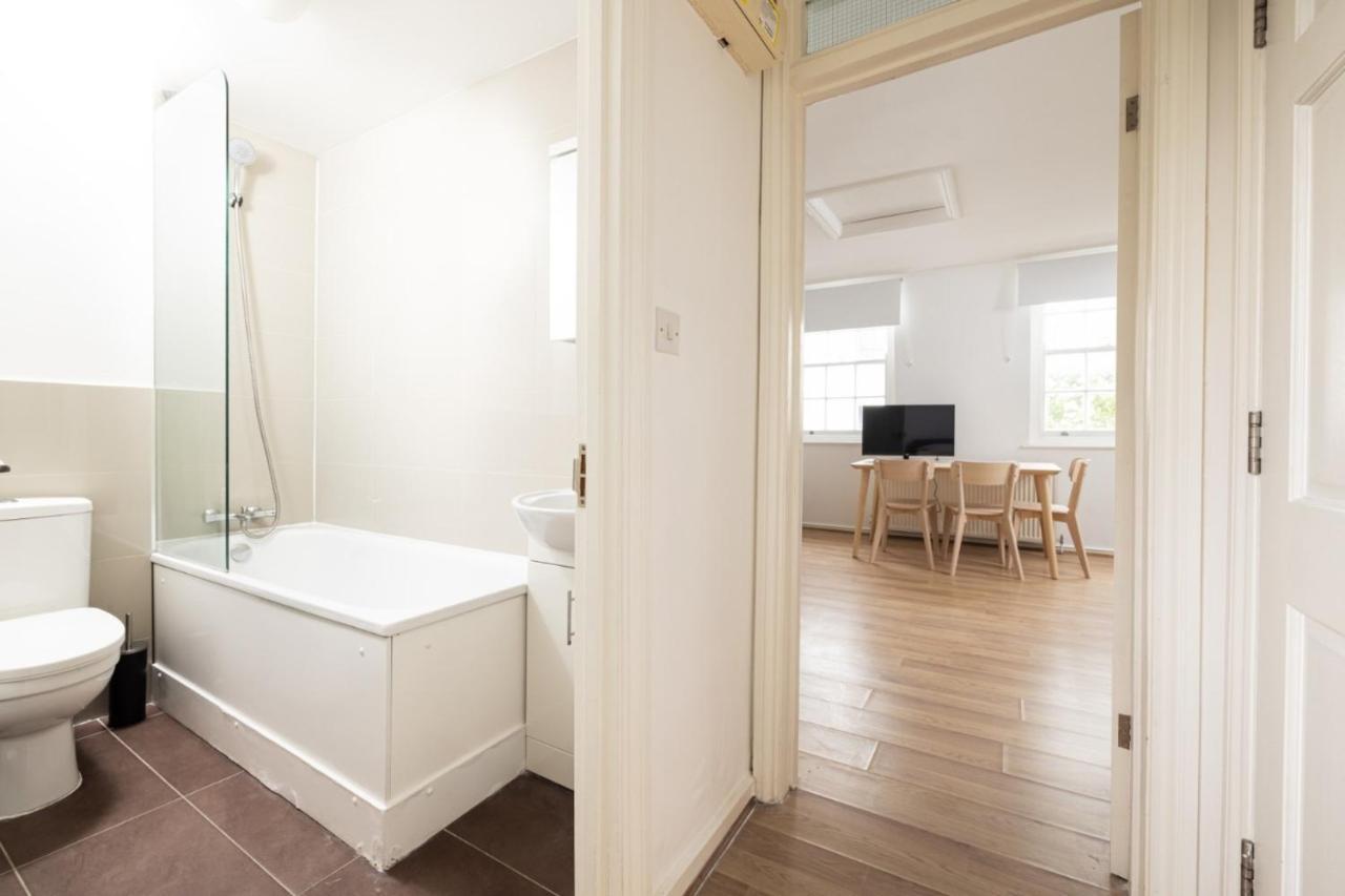 Mornington Crescent Apartment London Bagian luar foto